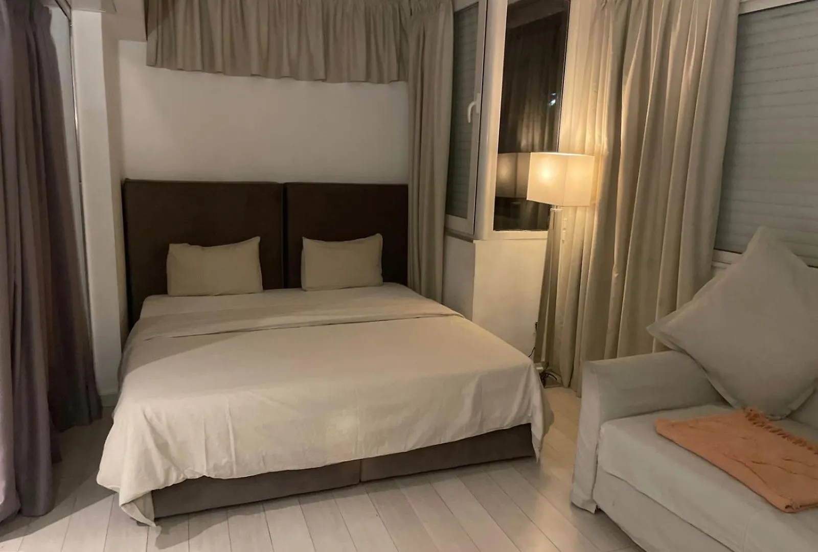Central, Terrasse, Confortable - Bleue Residence Casablanca