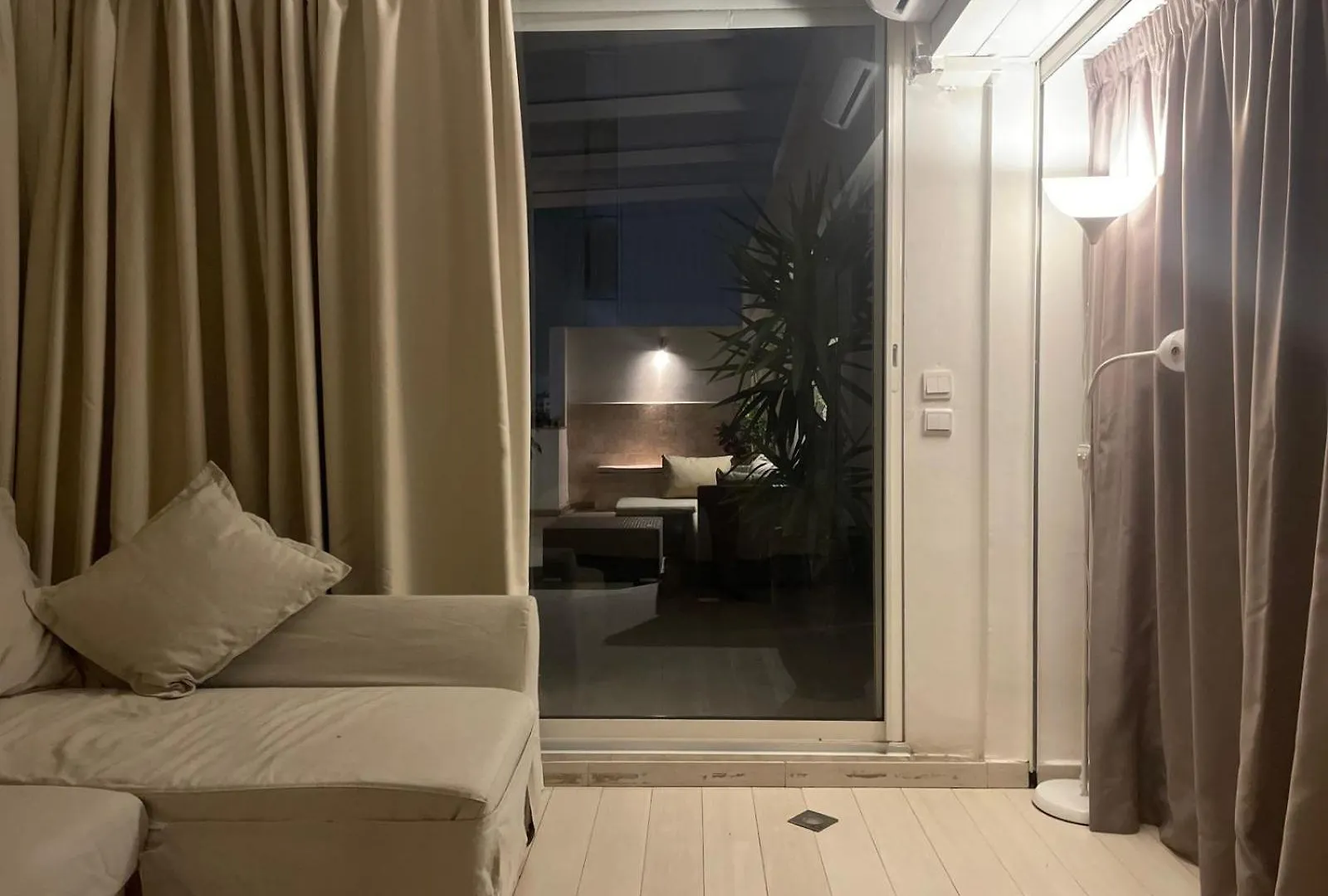 Central, Terrasse, Confortable - Bleue Residence Casablanca Marocco